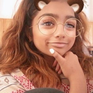 Meet your Posher, Rene